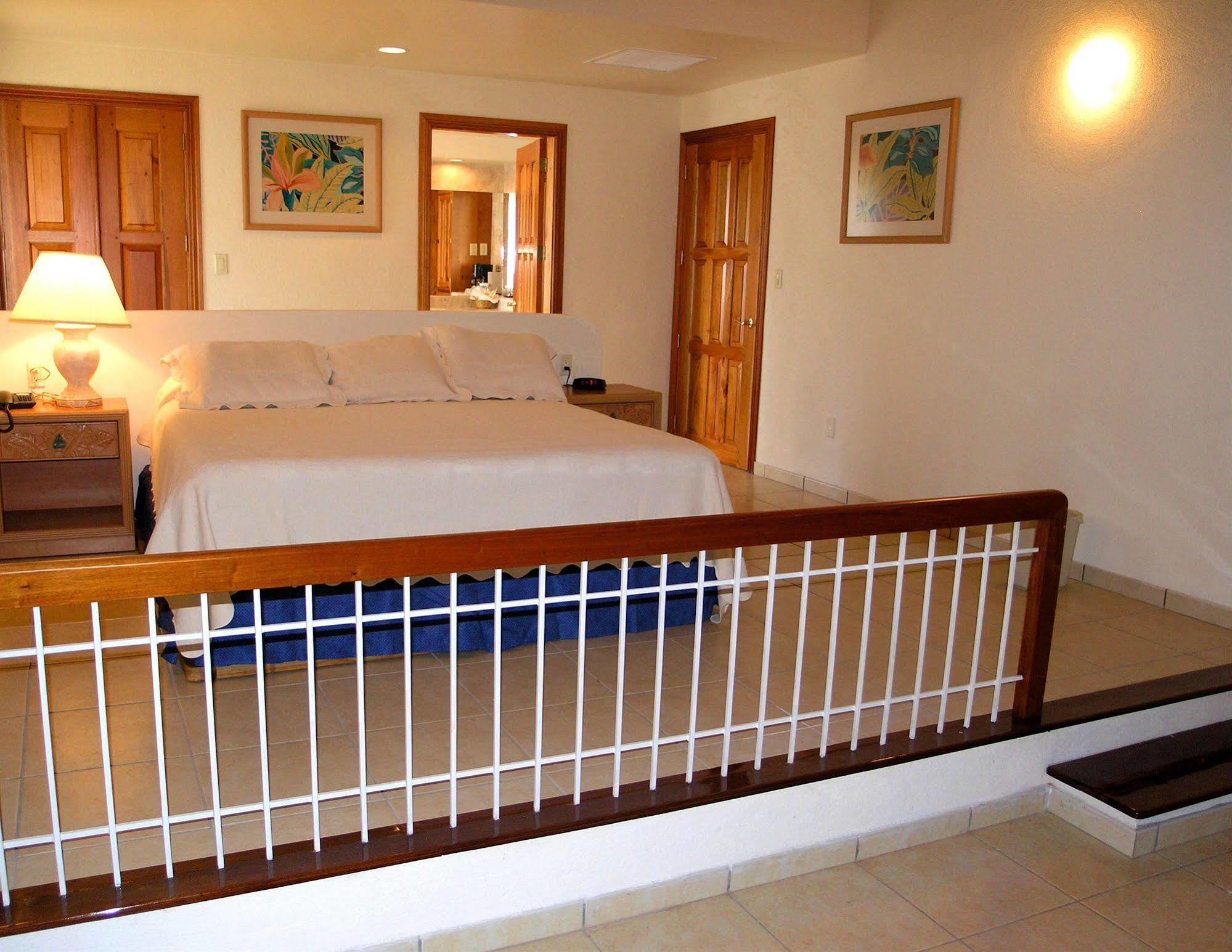 Marina Puesta Del Sol Hotell Aposentillo Eksteriør bilde