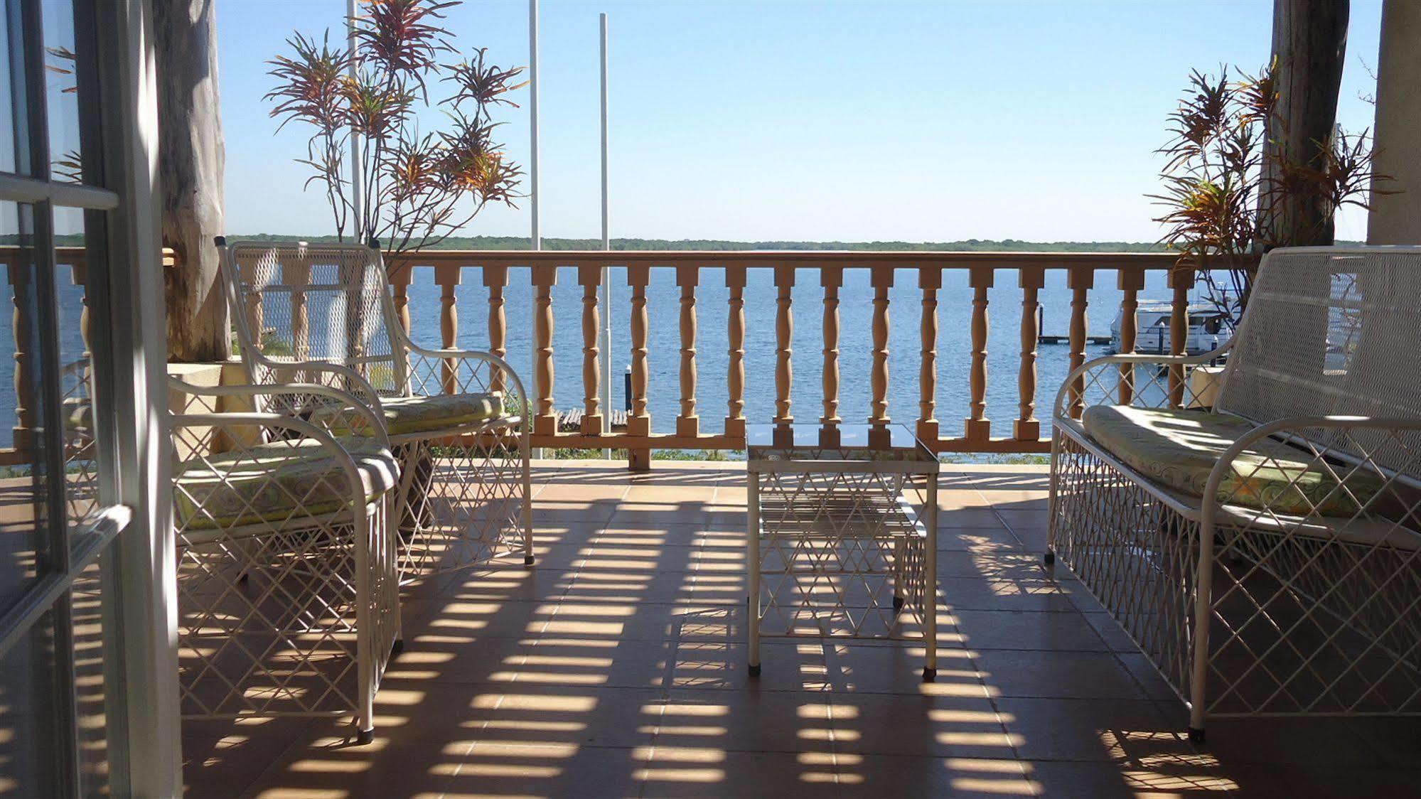 Marina Puesta Del Sol Hotell Aposentillo Eksteriør bilde